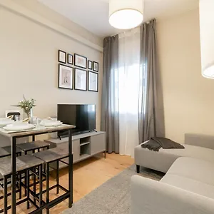 Coliving Gran Via Carlos Iii Barcelona